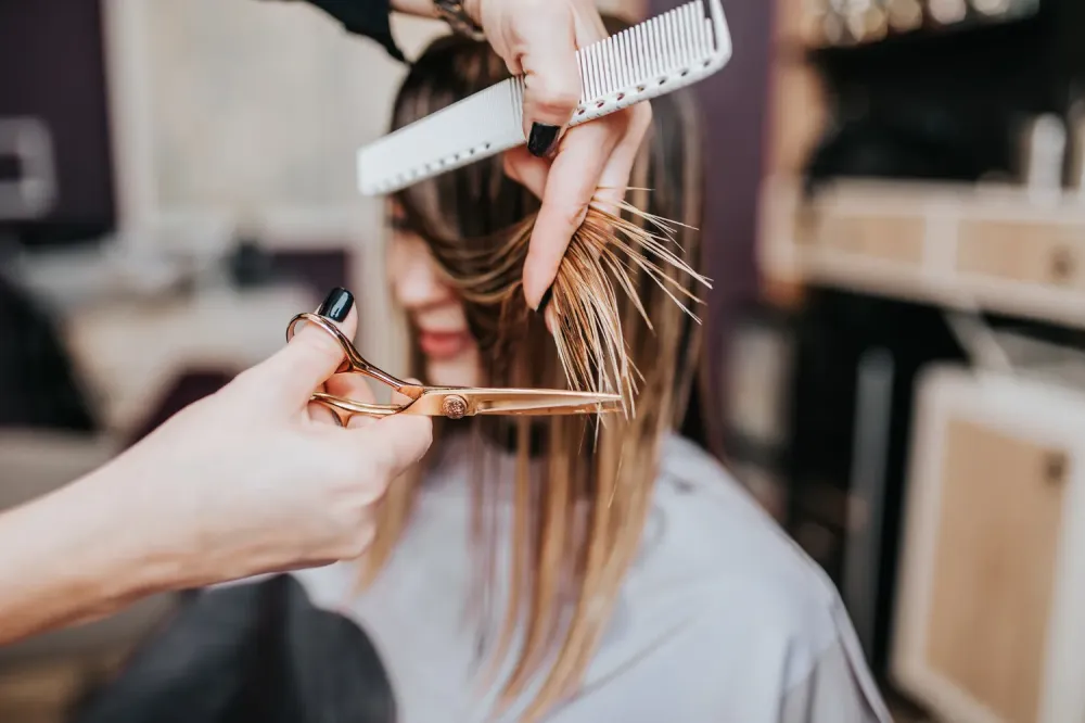 coiffure-a-domicile-femme-valdebonnieure